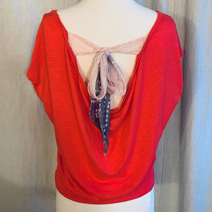 American Eagle Red Top with Ombre Back Bow in XS